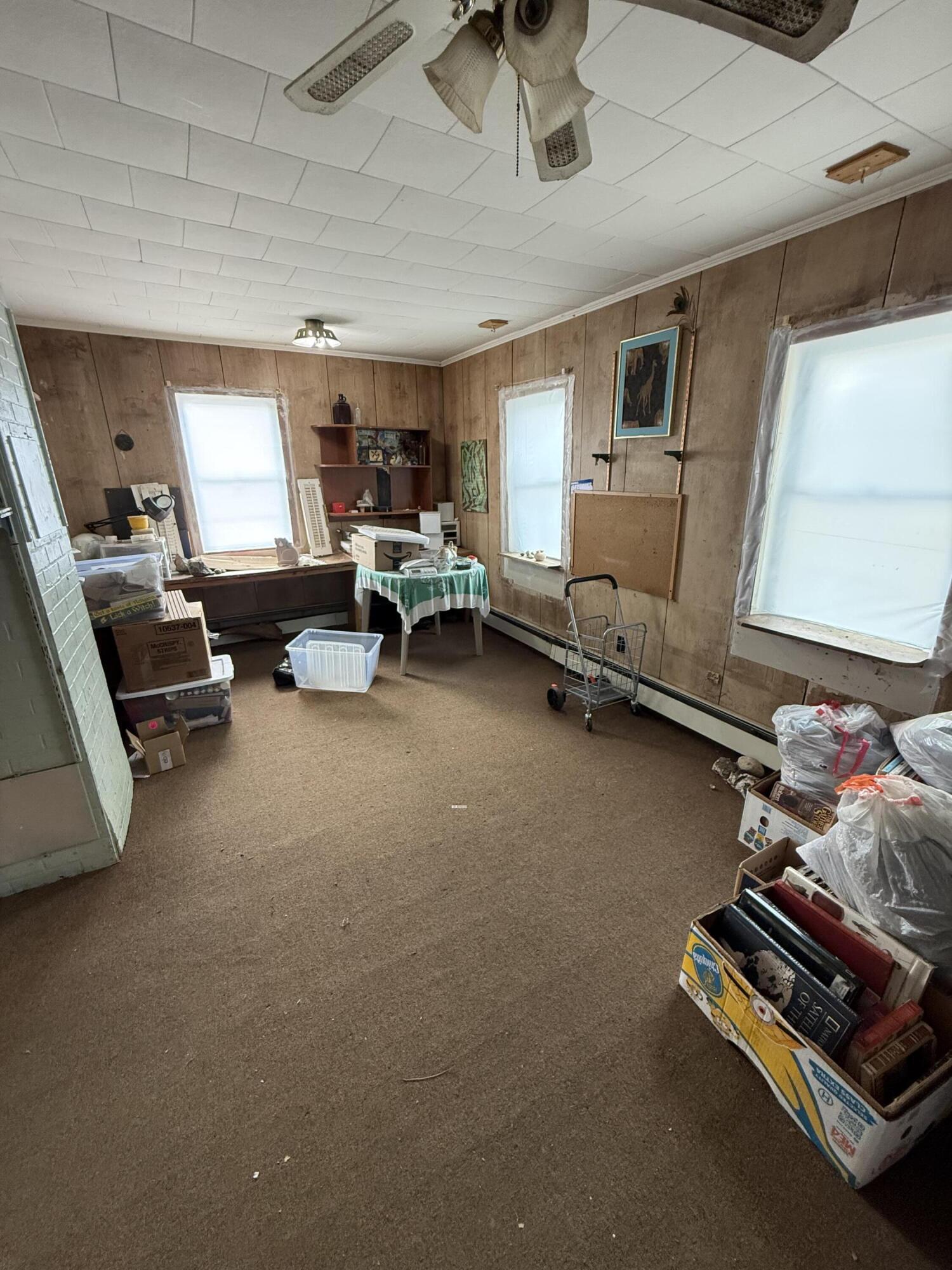 19 Perry Street Lincoln ME 04457
