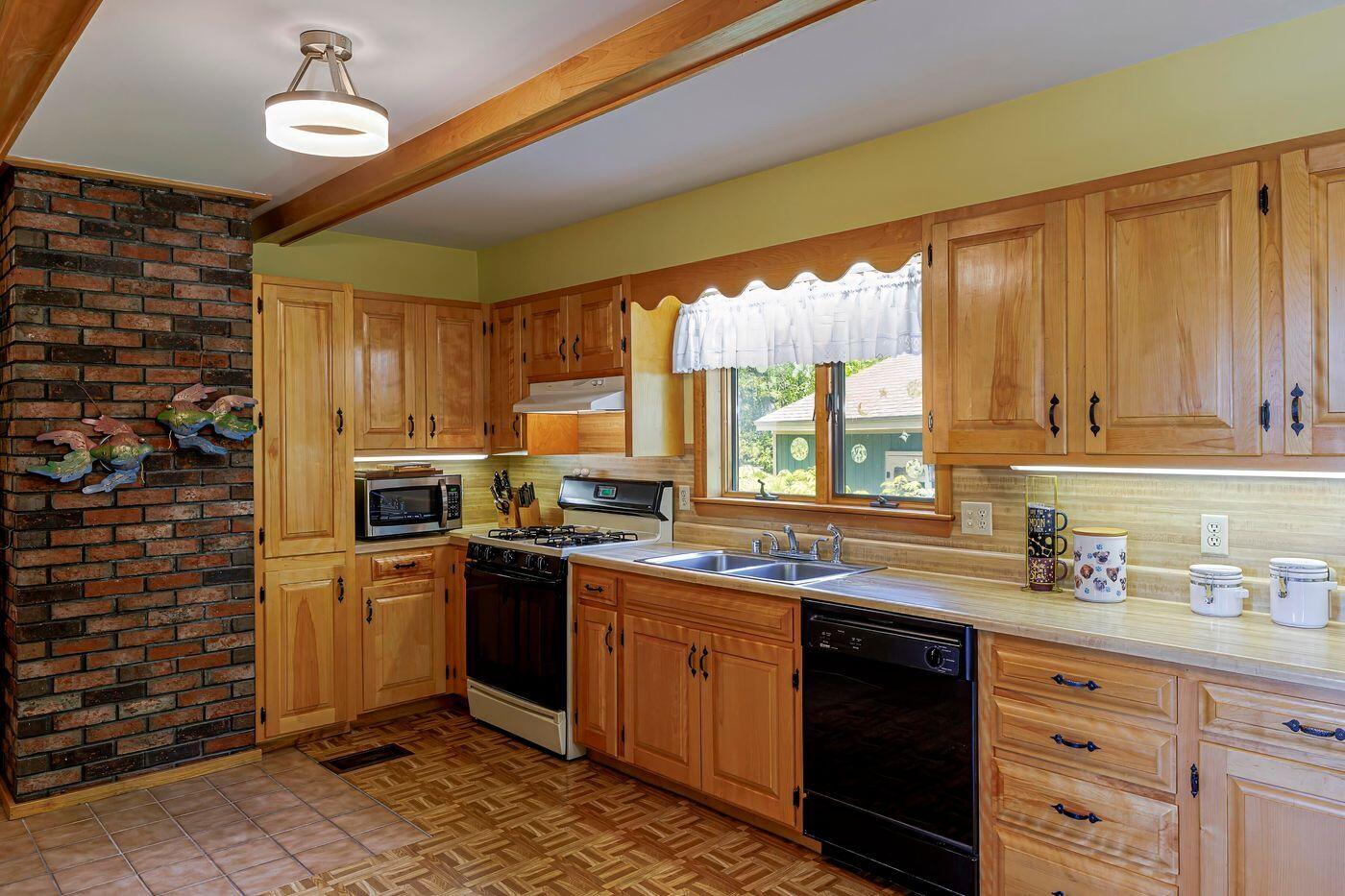 42 Nutting Lane Trenton ME 04605