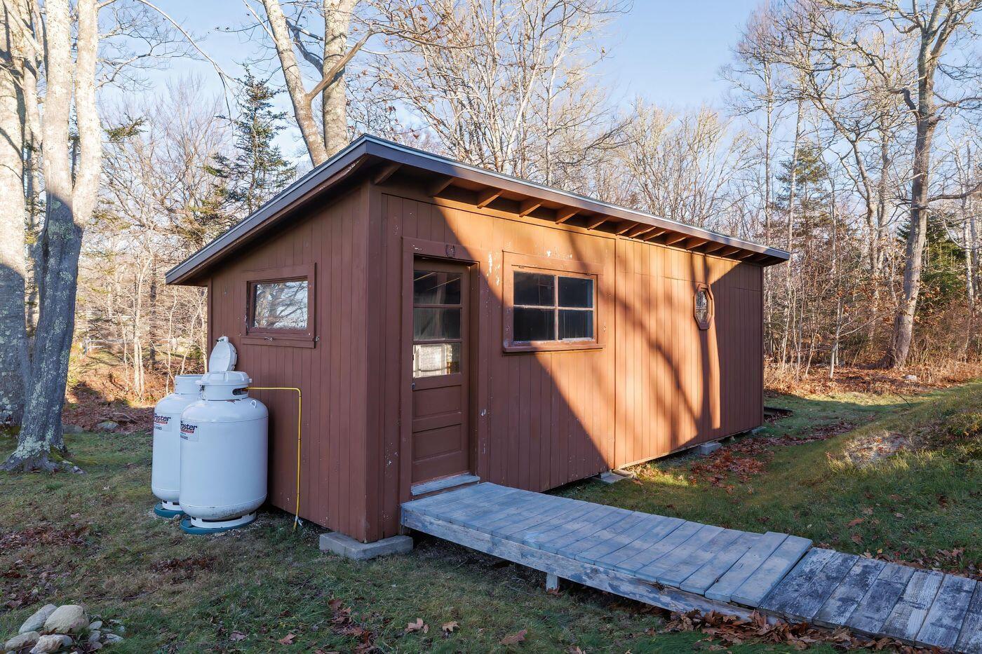 42 Nutting Lane Trenton ME 04605