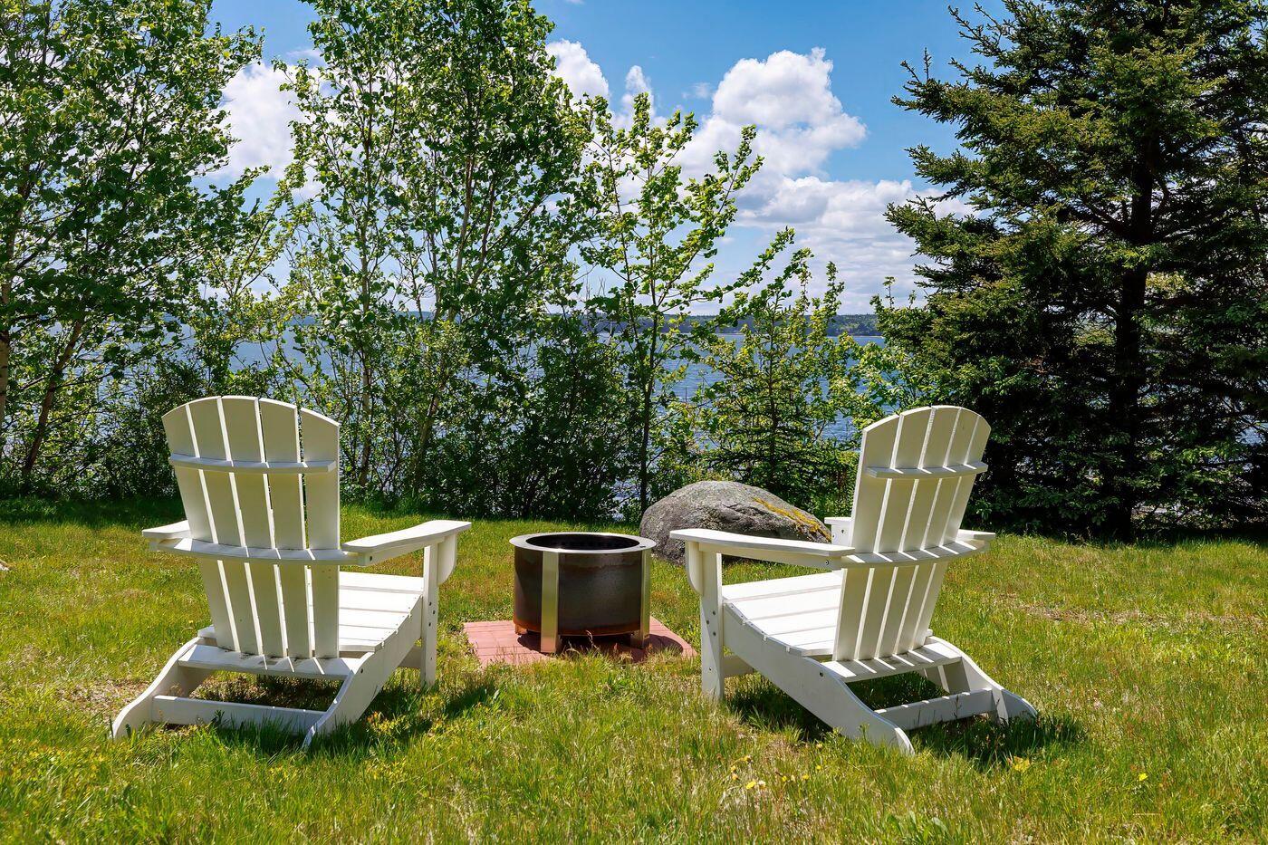 42 Nutting Lane Trenton ME 04605