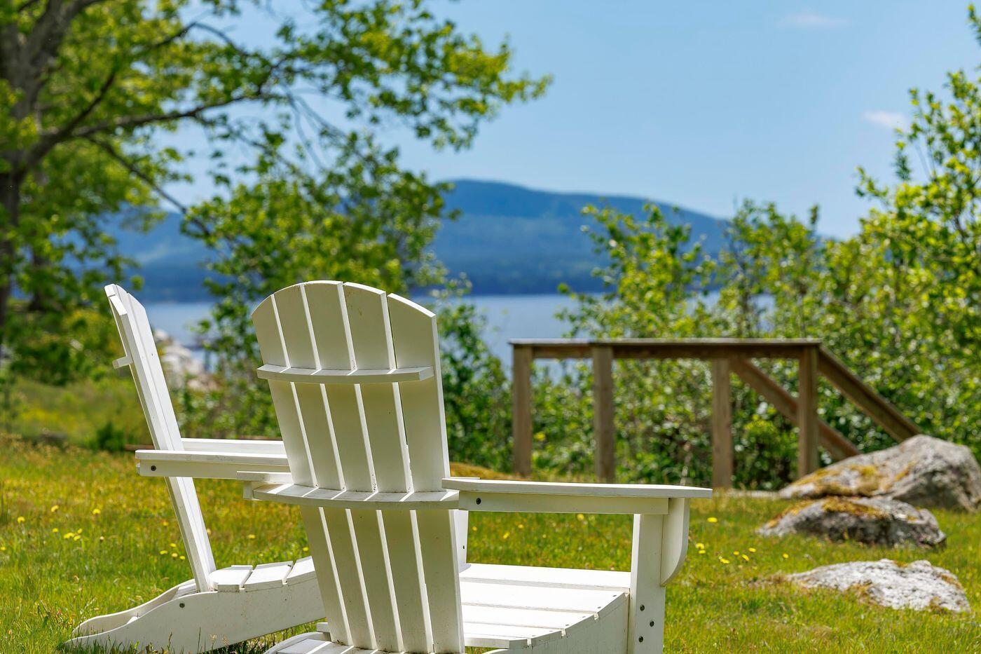 42 Nutting Lane Trenton ME 04605