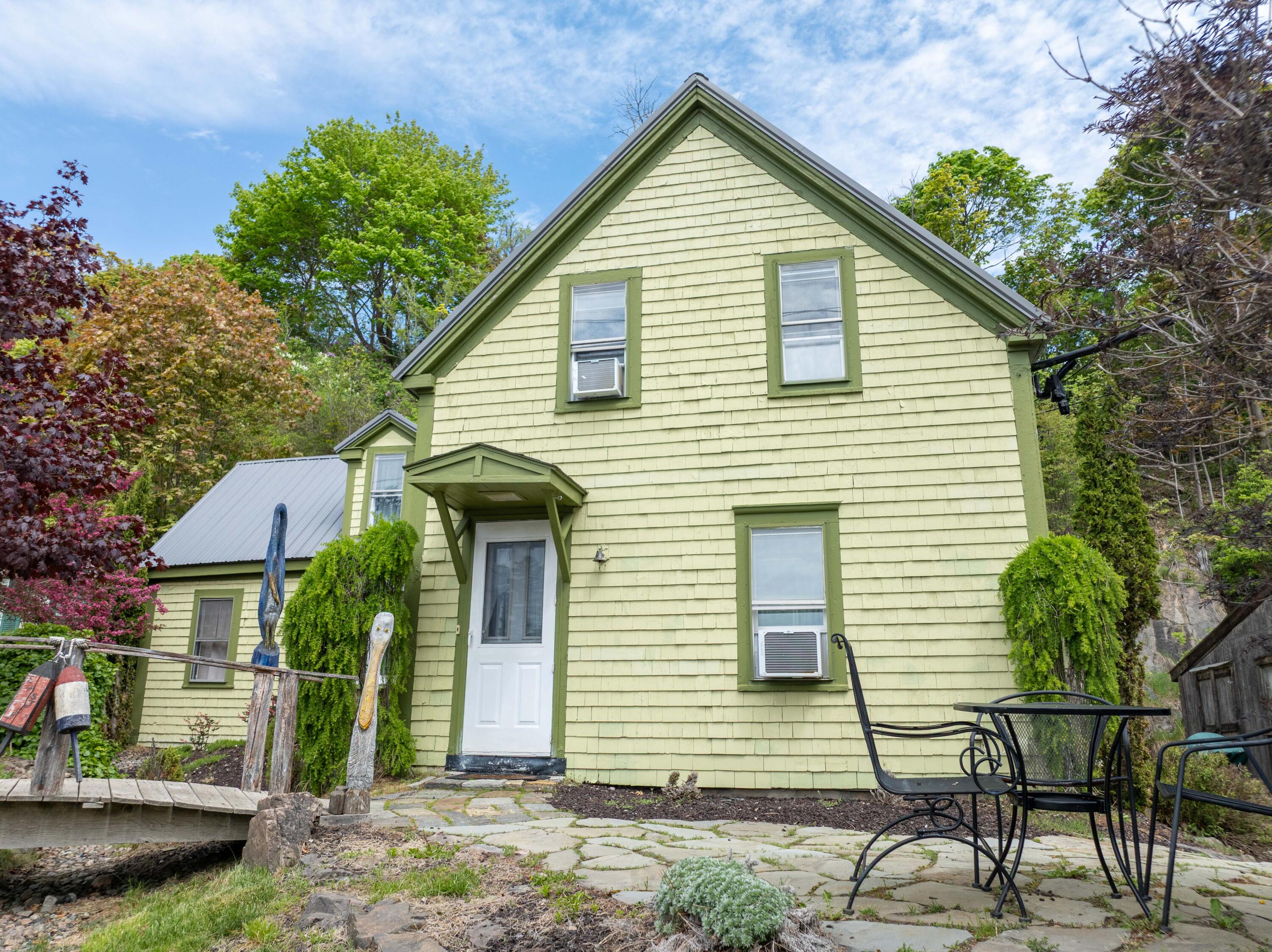 19 Sullivan Street Eastport ME 04631