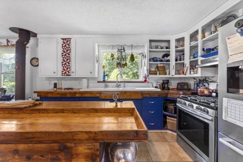 252 Meadowhill Road Manchester ME 04351