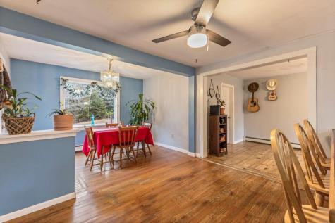 32 Grant Road Freeport ME 04032