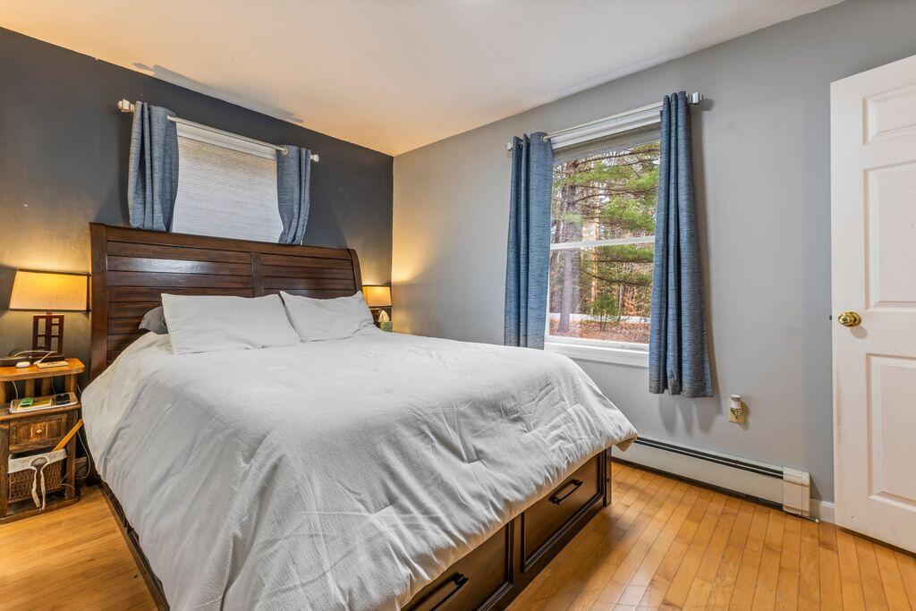 32 Grant Road Freeport ME 04032