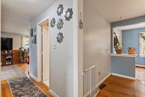 32 Grant Road Freeport ME 04032