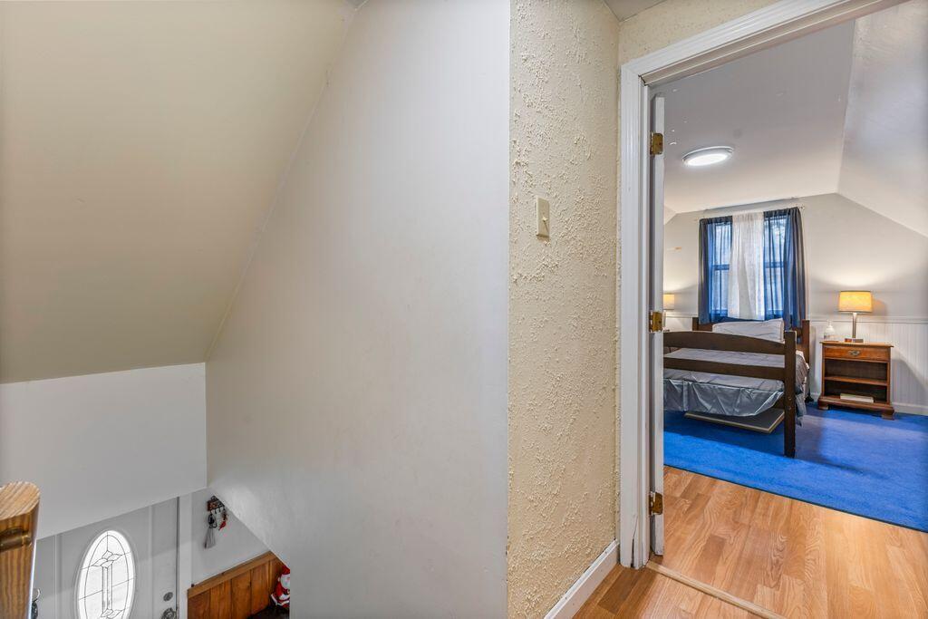 32 Grant Road Freeport ME 04032