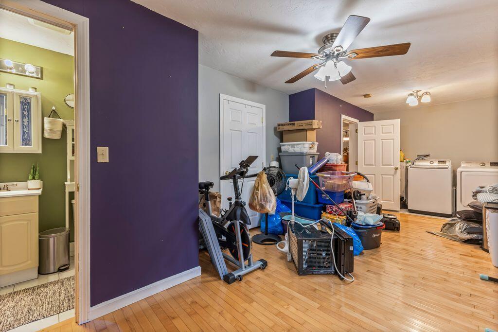 32 Grant Road Freeport ME 04032