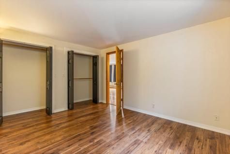 32 Grant Road Freeport ME 04032