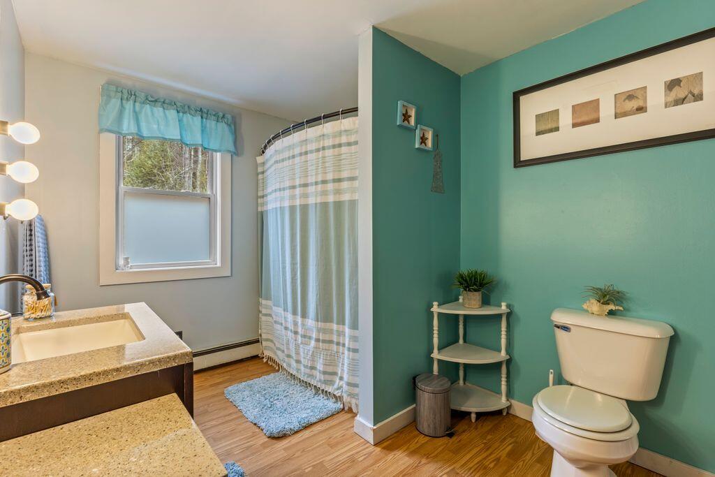 32 Grant Road Freeport ME 04032