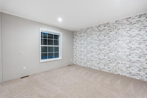 10 Short Street Winthrop ME 04364