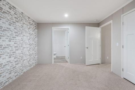 10 Short Street Winthrop ME 04364