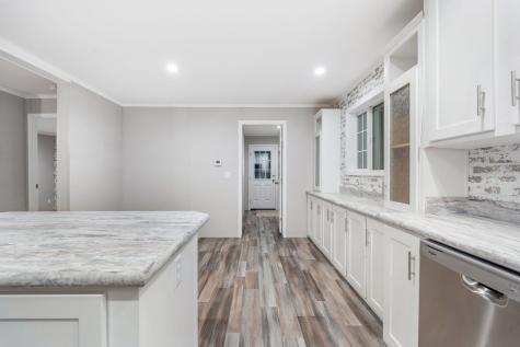 10 Short Street Winthrop ME 04364