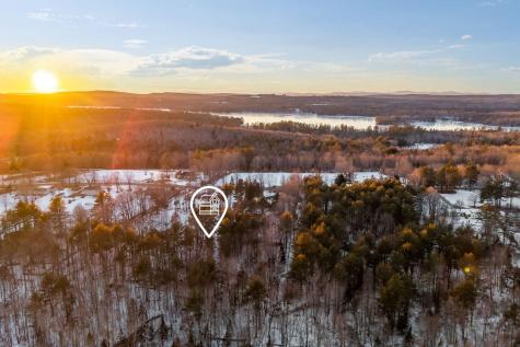 10 Short Street Winthrop ME 04364