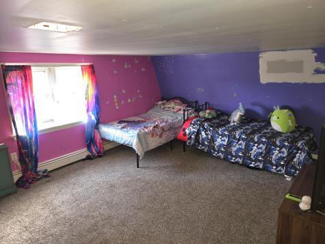 25 Foch Street Auburn ME 04210