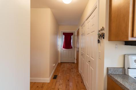 15 Lubear Way Auburn ME 04210