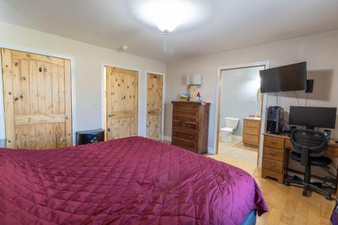 15 Lubear Way Auburn ME 04210