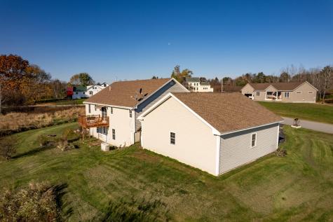 15 Lubear Way Auburn ME 04210