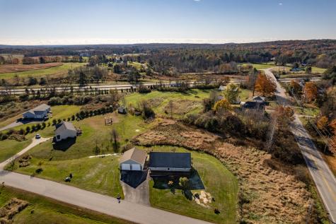 15 Lubear Way Auburn ME 04210