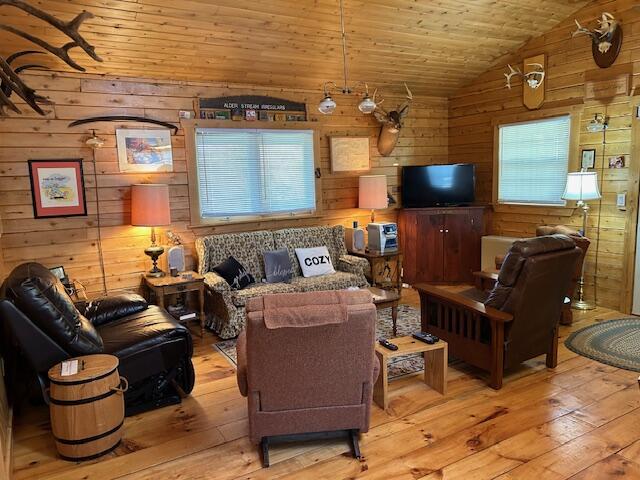 68 Philpot Ridge Road Street Atkinson ME 04426