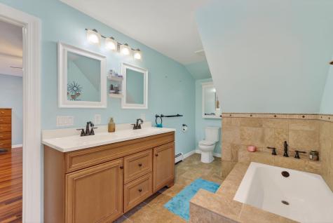 24 Solomon Drive Gorham ME 04038