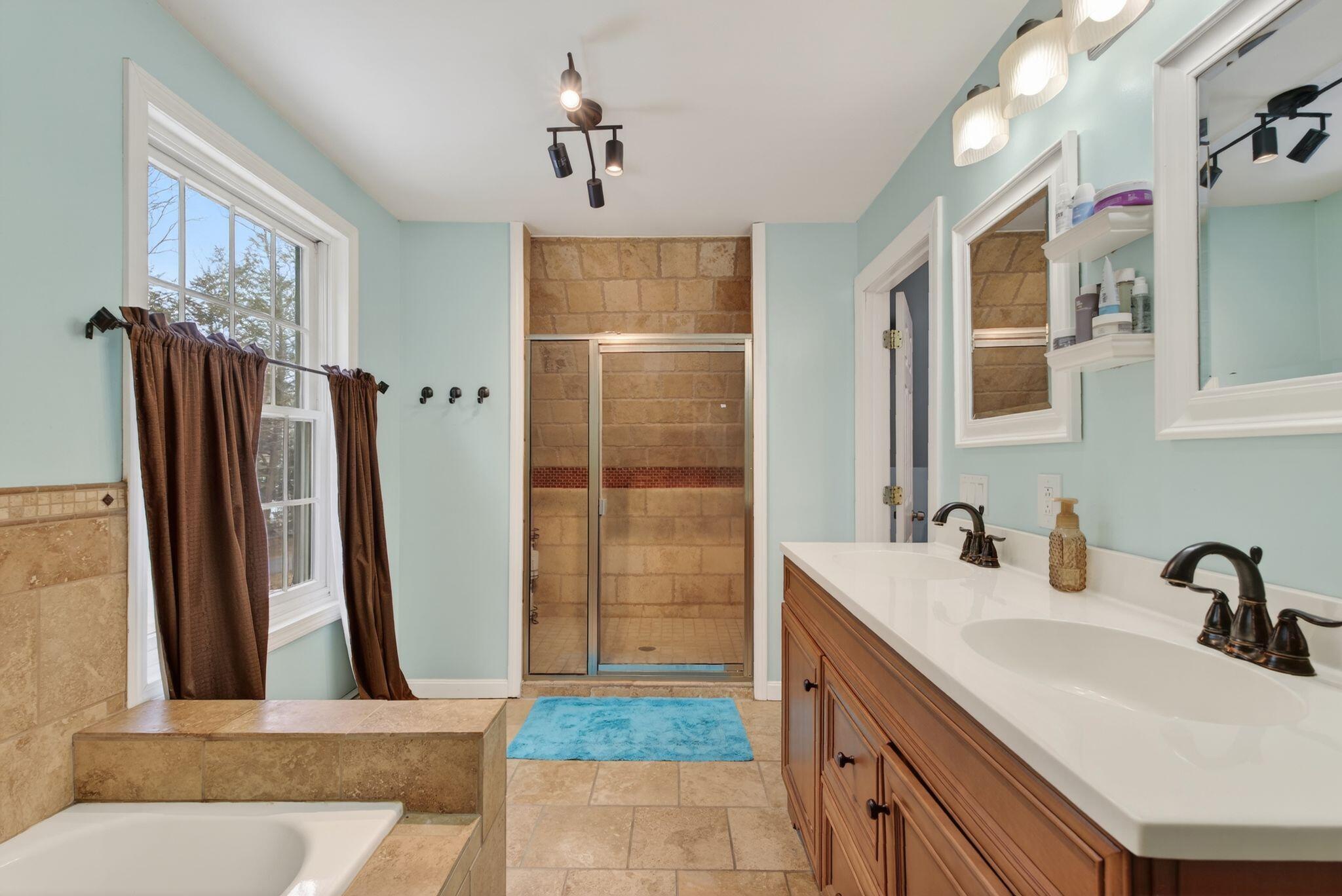 24 Solomon Drive Gorham ME 04038