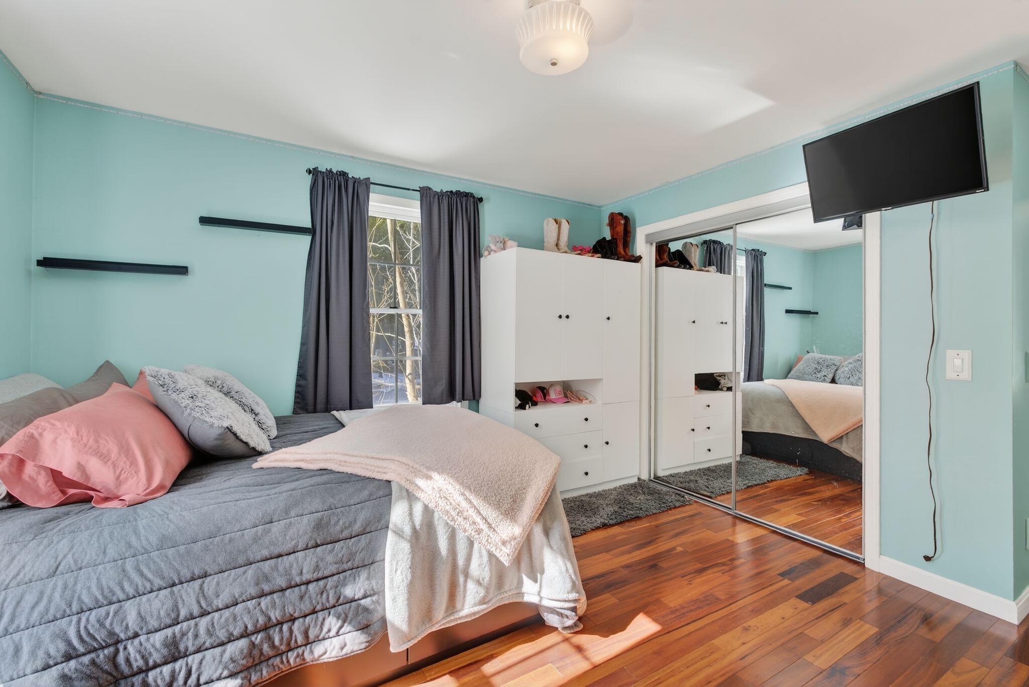 24 Solomon Drive Gorham ME 04038