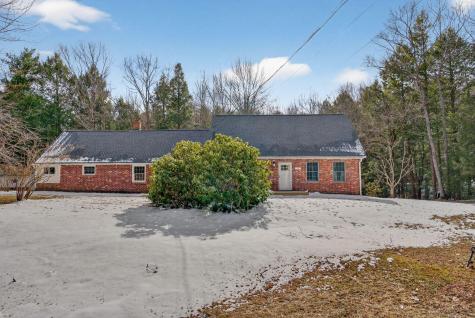 24 Solomon Drive Gorham ME 04038