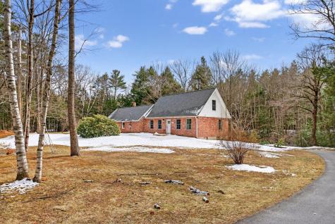 24 Solomon Drive Gorham ME 04038