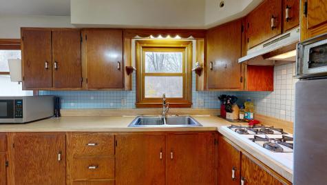 4 Carson Street Auburn ME 04210