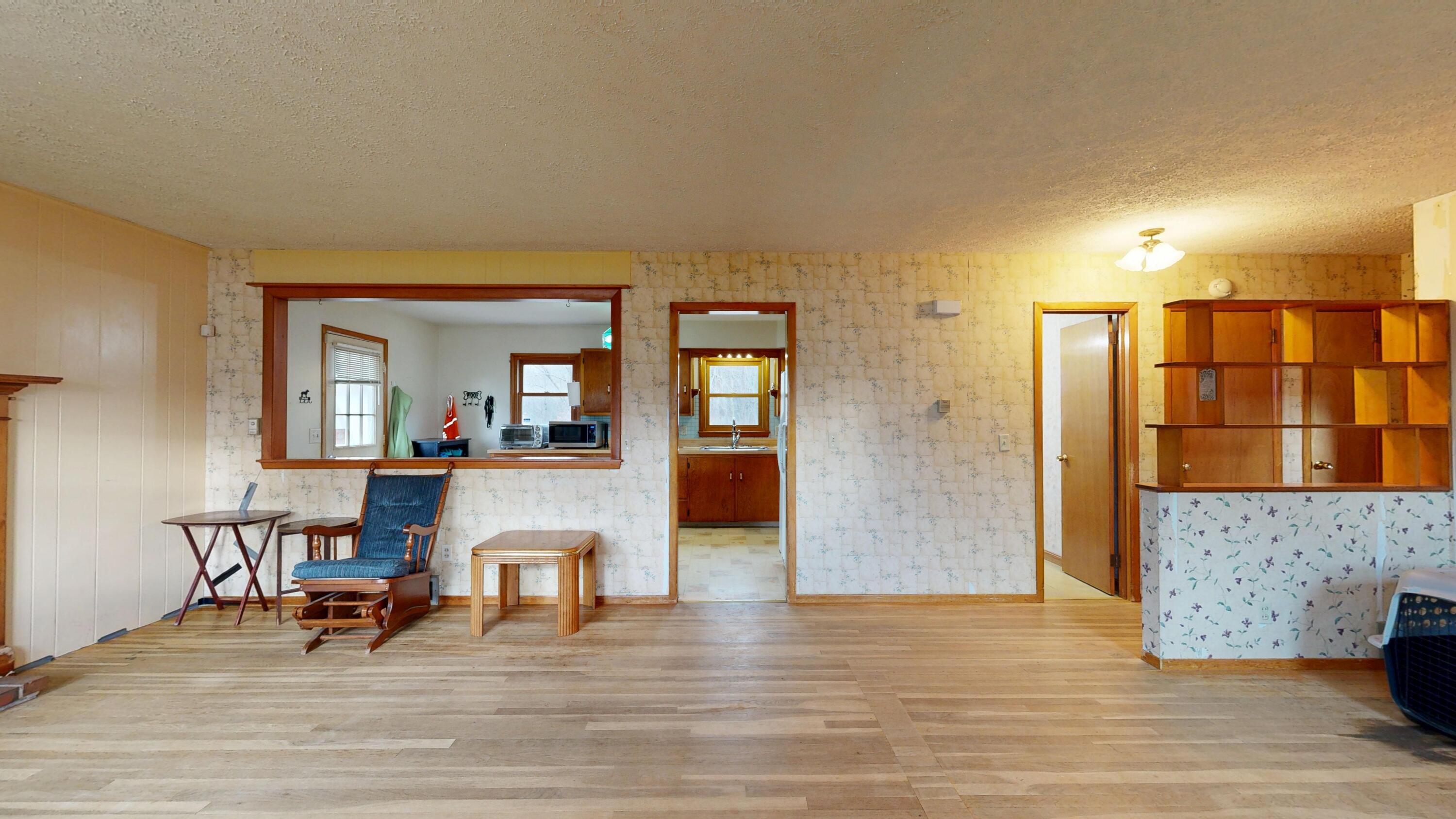 4 Carson Street Auburn ME 04210