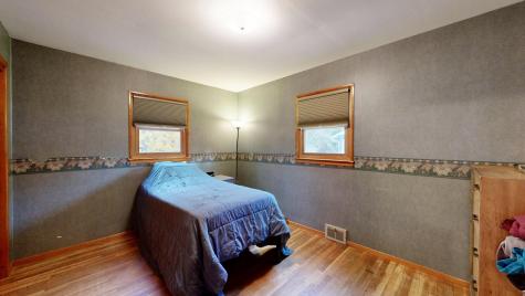 4 Carson Street Auburn ME 04210