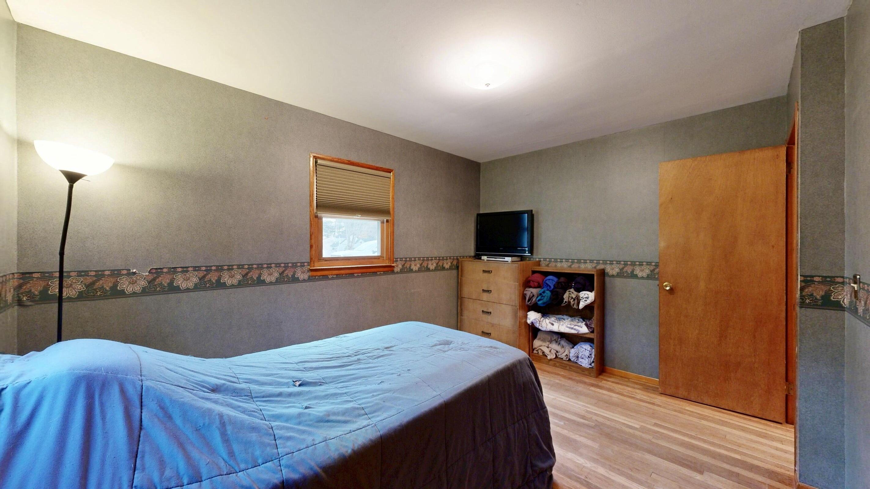 4 Carson Street Auburn ME 04210