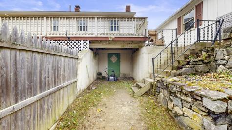 4 Carson Street Auburn ME 04210