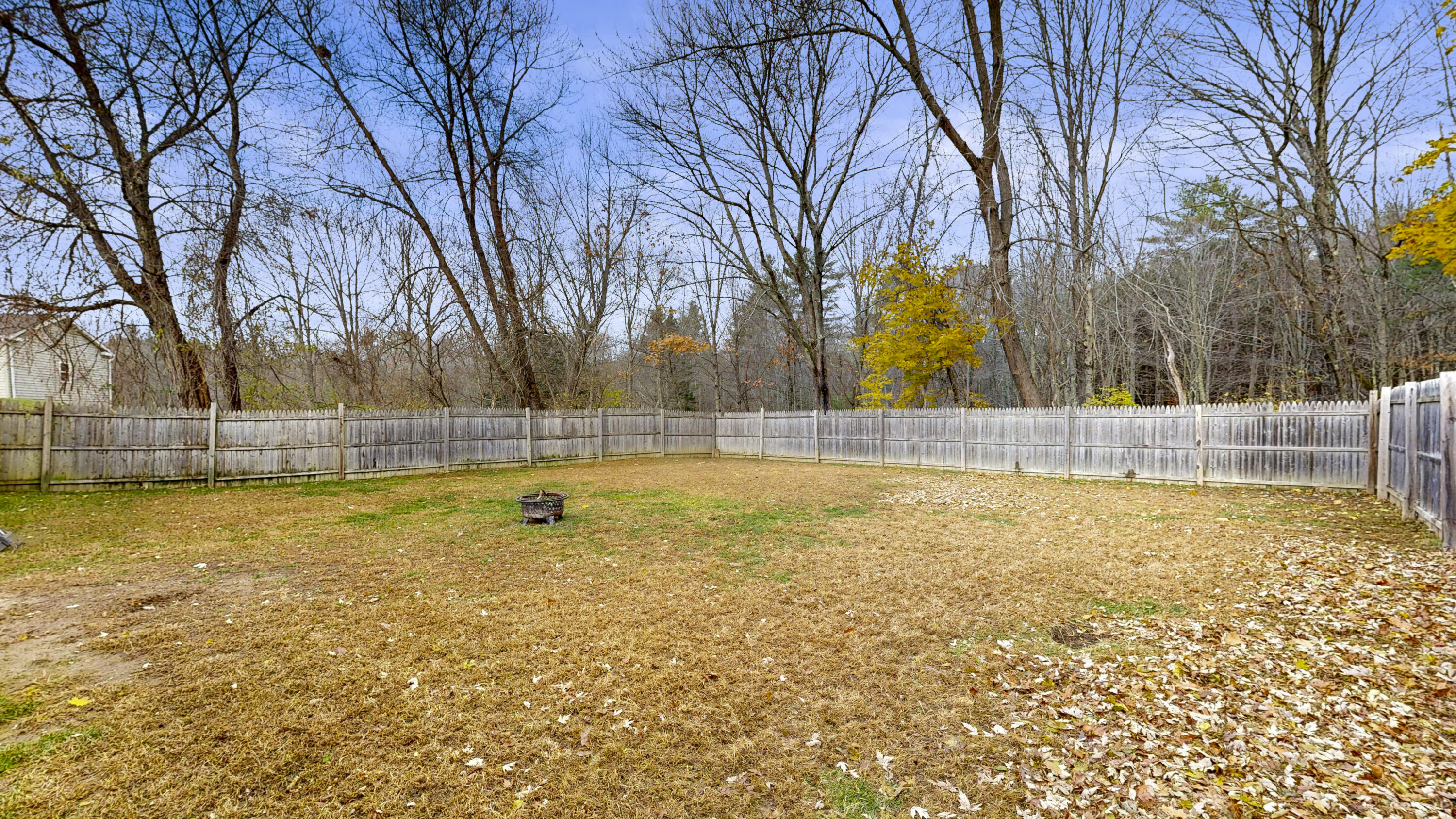 4 Carson Street Auburn ME 04210