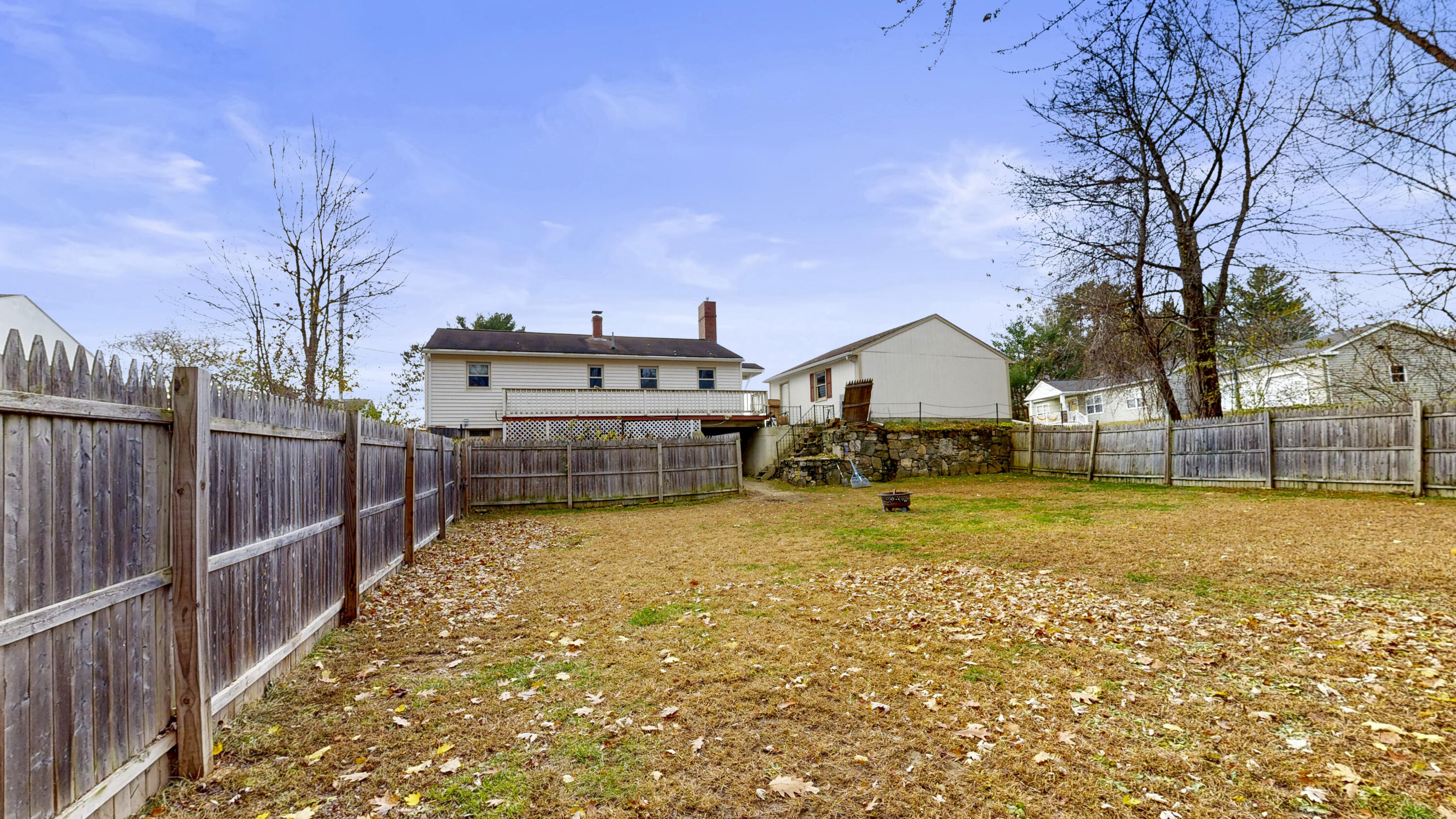 4 Carson Street Auburn ME 04210