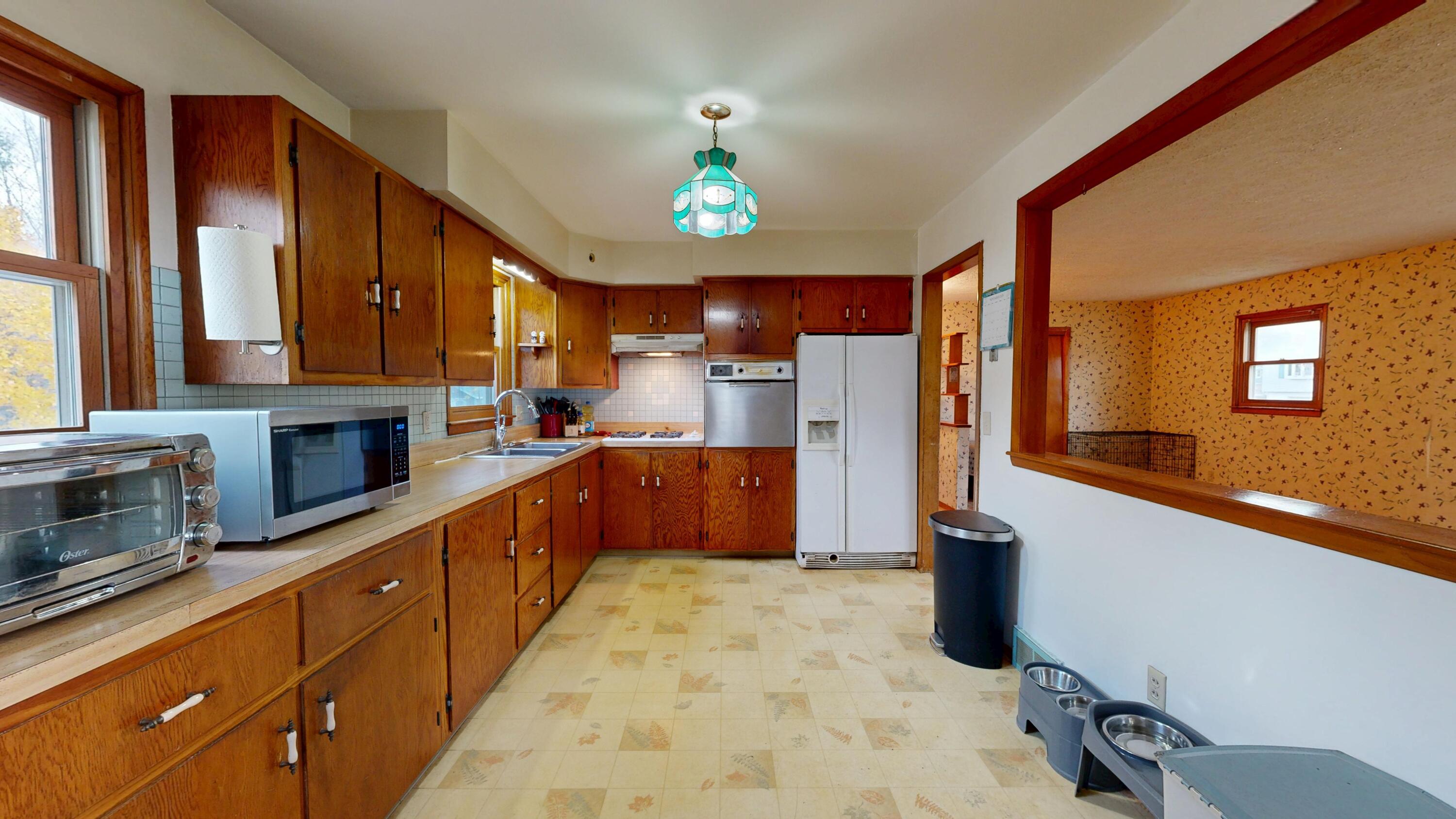 4 Carson Street Auburn ME 04210