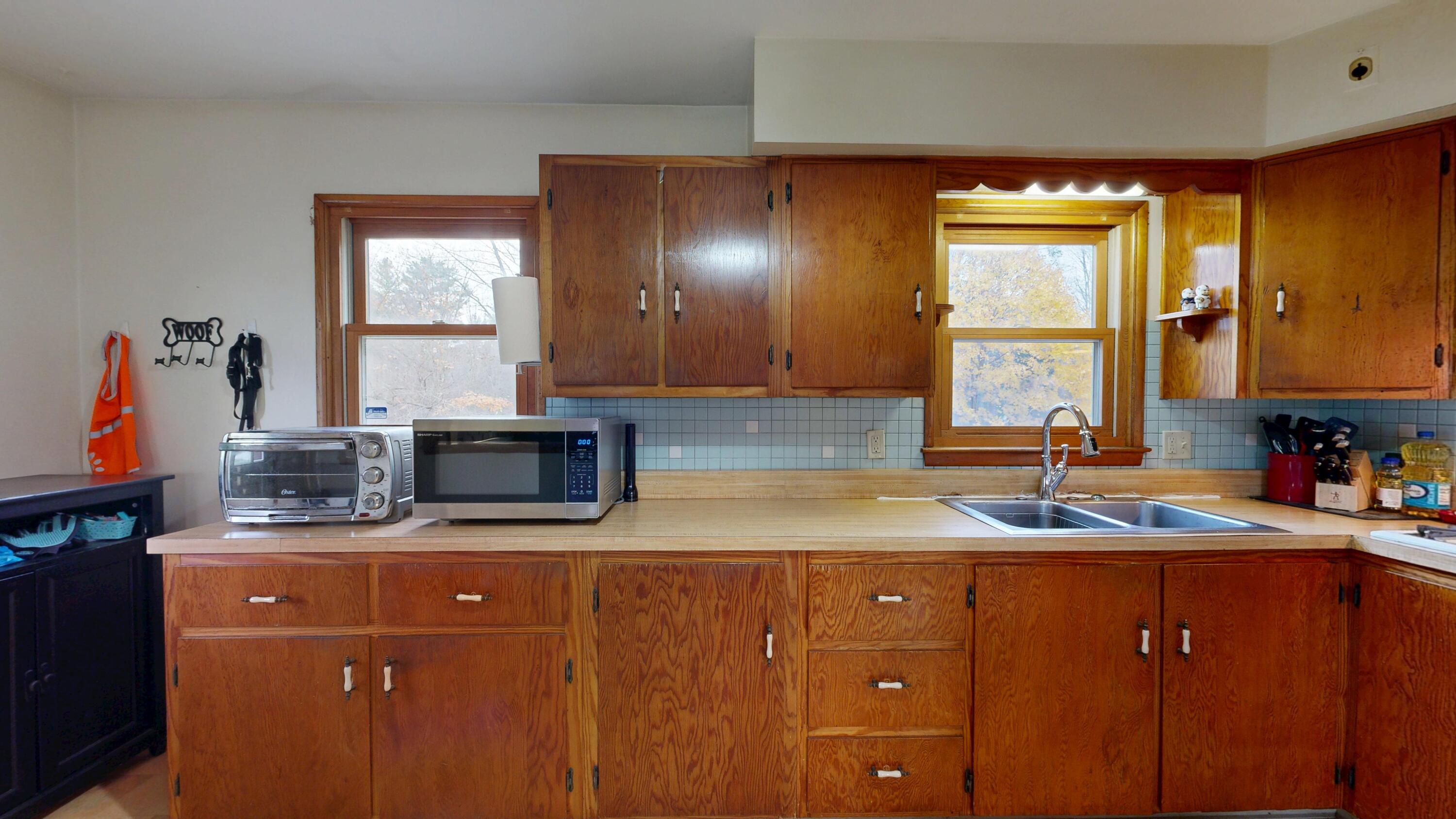 4 Carson Street Auburn ME 04210