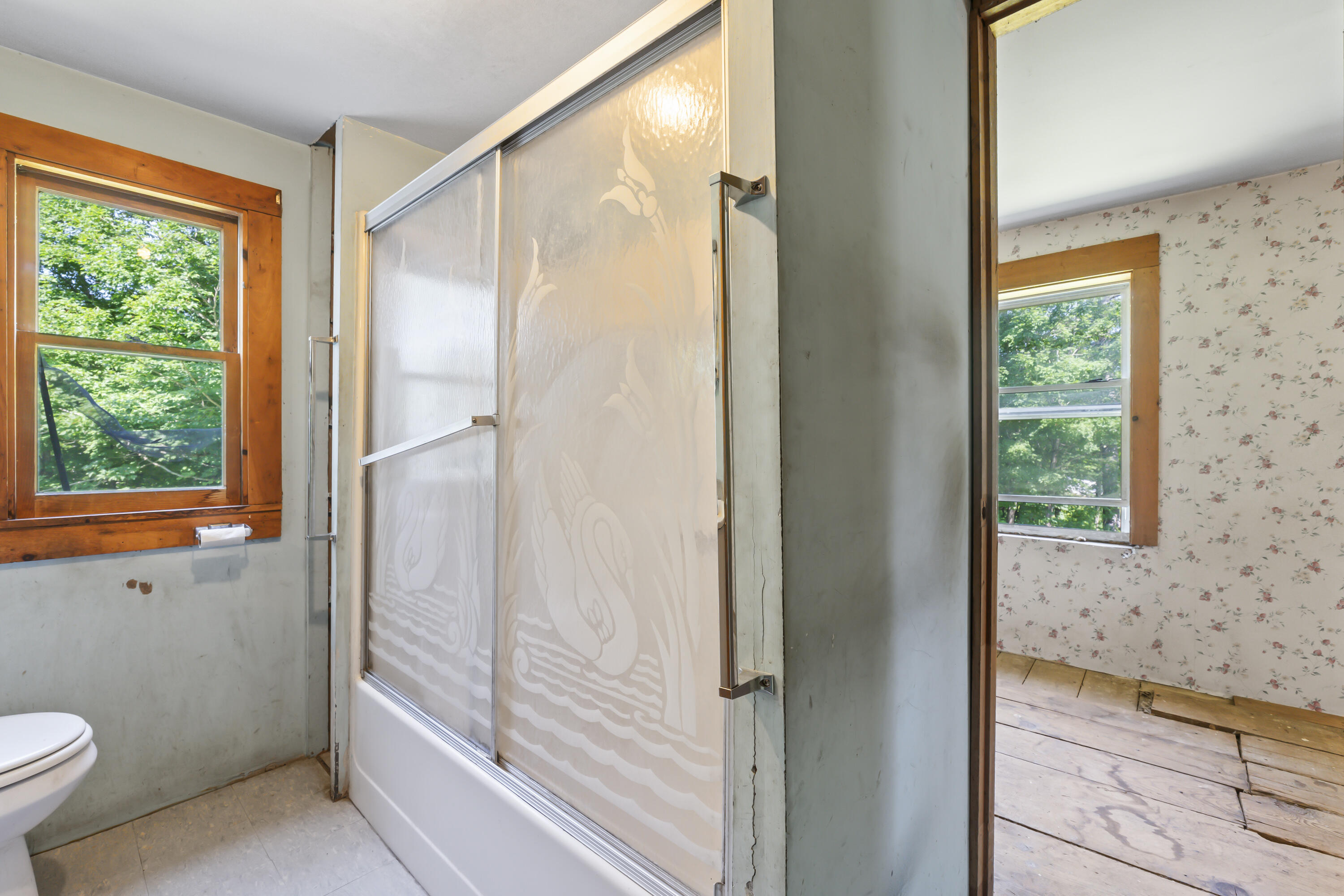 27 N Wayne Road Wayne ME 04284