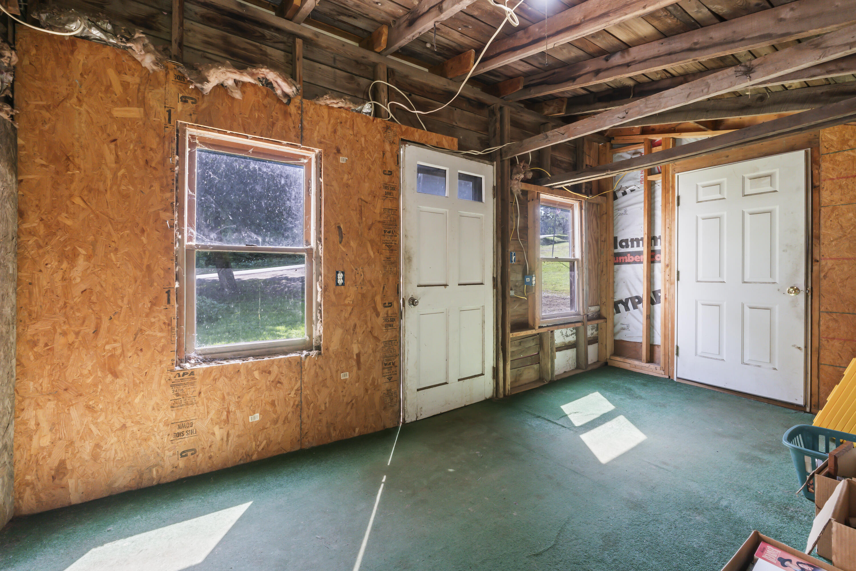 27 N Wayne Road Wayne ME 04284