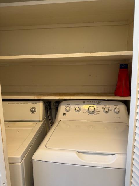 24 Jason Circle Boothbay ME 04537