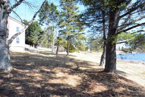 36 Pondview Street Limestone ME 04750