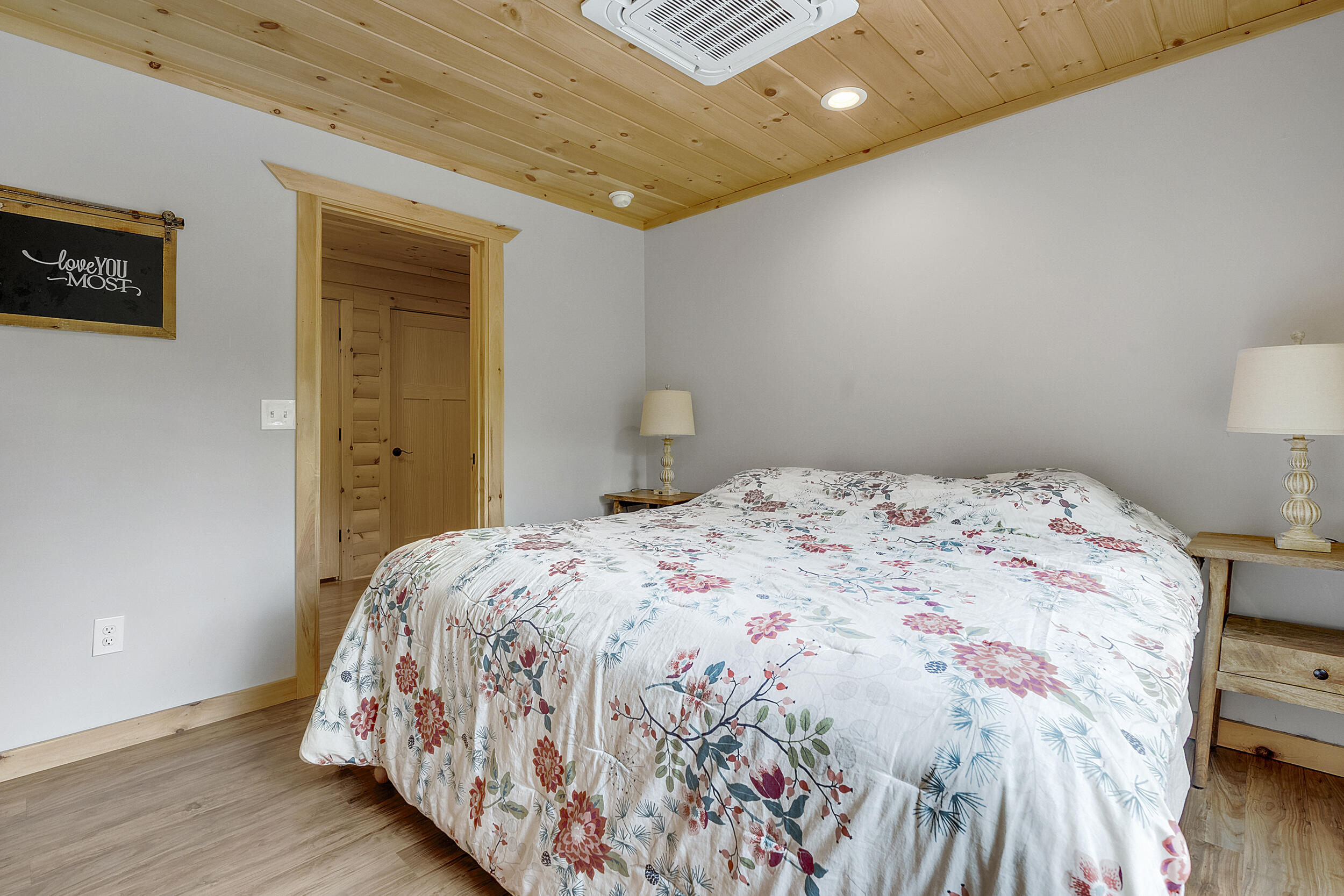 23 Tuckers Way Bethel ME 04217