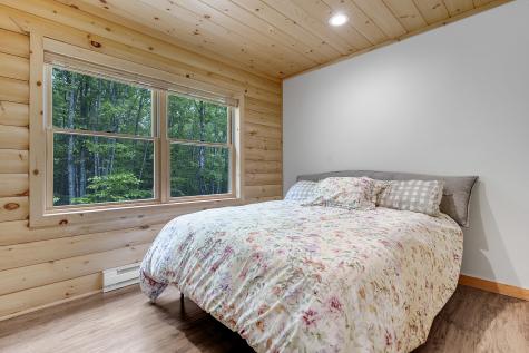 23 Tuckers Way Bethel ME 04217