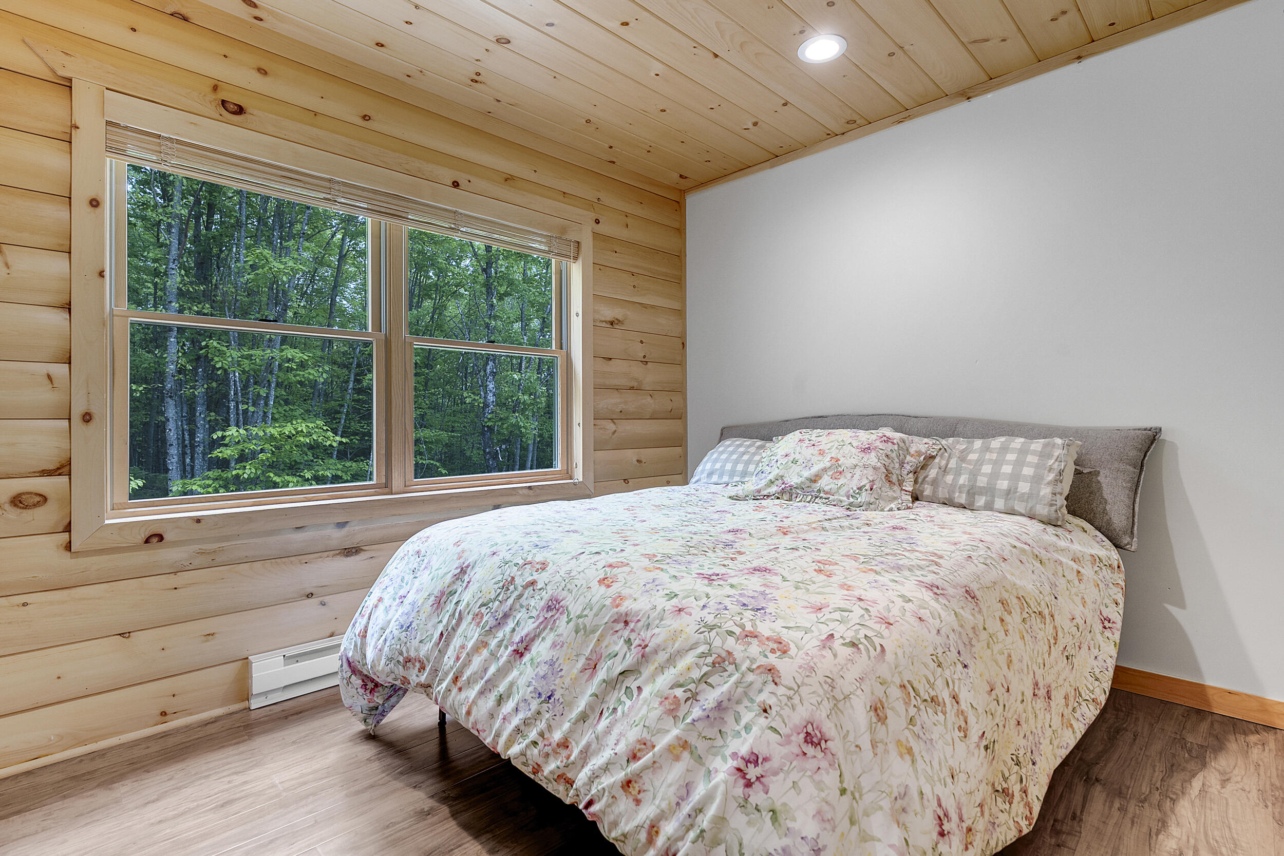 23 Tuckers Way Bethel ME 04217