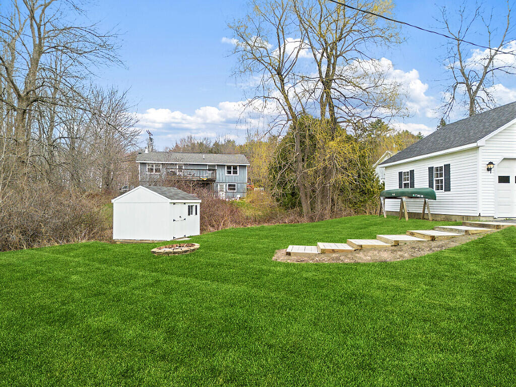 19 Alexandra Drive Gardiner ME 04345