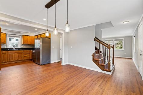 19 Alexandra Drive Gardiner ME 04345