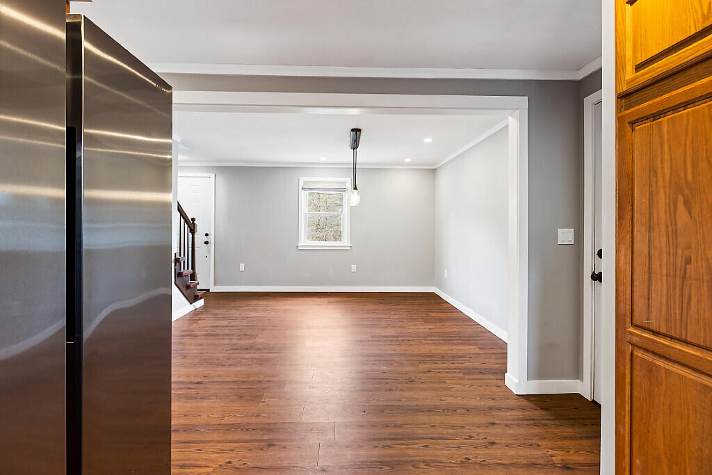 19 Alexandra Drive Gardiner ME 04345