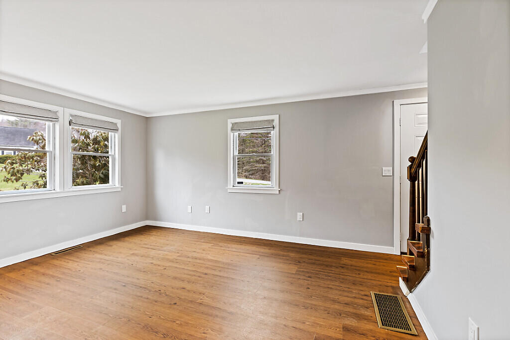 19 Alexandra Drive Gardiner ME 04345