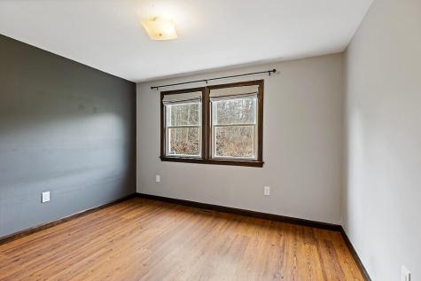 19 Alexandra Drive Gardiner ME 04345